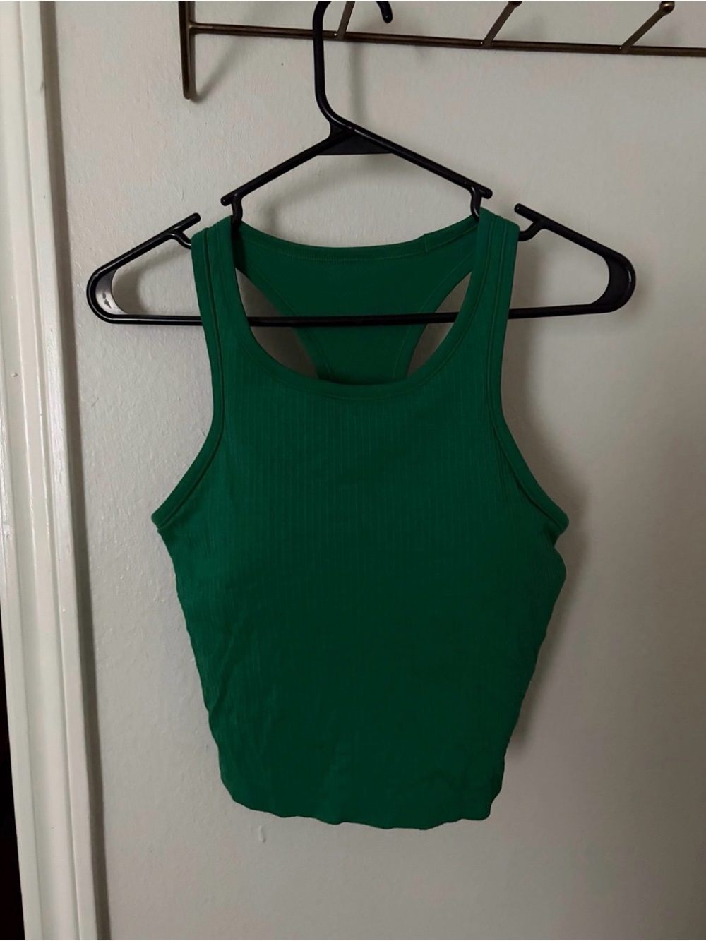 Lululemon Ebb to Street Cropped Tank
